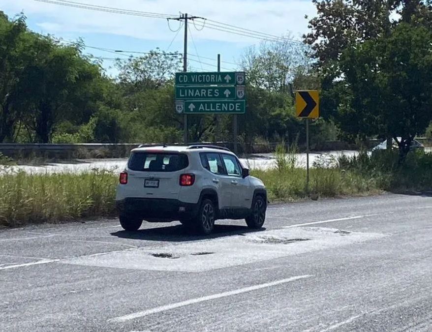 BACHES CARRETERA NACIONAL NUEVO LEÓN