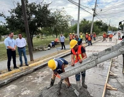 ADRIÁN DE LA GARZA ZONA TEC