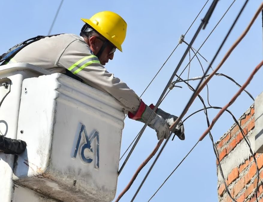 MONTERREY CORTE DE LUZ