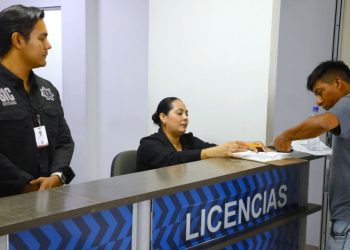 ESCOBEDO-MOTOCICLISTAS