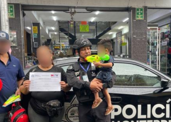 policía-de-monterrey niño-extraviado centro