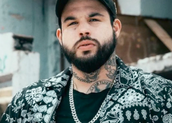 Emiliano Aguilar Christian Nodal, Ángela Aguilar, indirecta