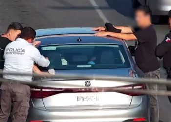 CUATRO-DETENIDOS-CON-TARJETAS-MONTERREY