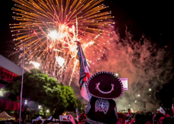 cierres viales, Grito de Independencia, Monterrey, transporte público