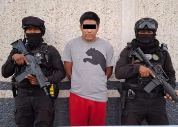 ARMA-DE-FUEGO-MONTERREY-POLICÍA