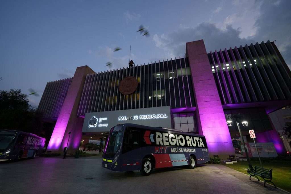 ampliación de la Regio Ruta transporte gratuito movilidad urbana Gobierno de Monterrey Adrián de la Garza