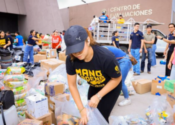 Uanl Ayuda a Veracruz - Informe Regio UANL ayuda a Veracruz Mano Cadena lluvias solidaridad universitaria ayuda humanitaria Veracruz   Informe Regio