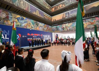 BANDERAS NACIONALES MONTERREY   Informe Regio