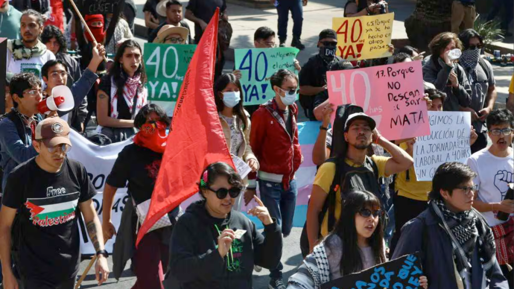Jornada Laboral - Informe Regio jornada laboral jóvenes marchan Senado de México reforma laboral críticas a Morena