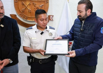 Incendio Policía Municipal - Informe Regio incendio San Pedro policía municipal bebé y perrito C4 San Pedro reconocimiento Informe Regio