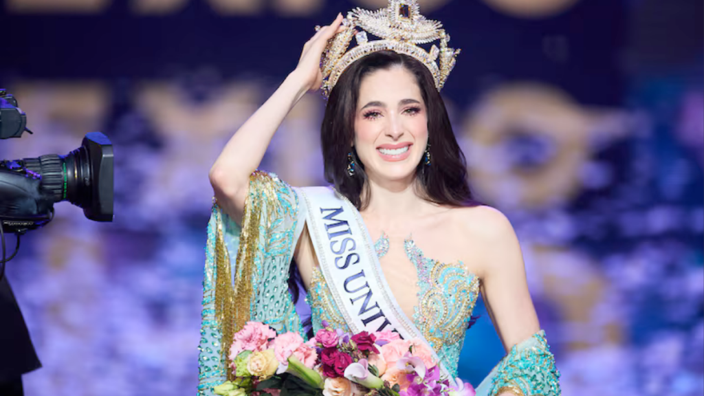 Fátima Bosch - Informe Regio Fátima Bosch Miss Universo 2025 Nawat Itsaragrisil Raúl Rocha Cantú concursantes