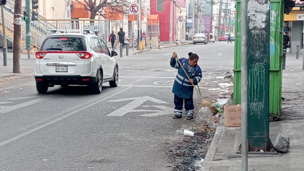 33 Toneladas De Basura - Informe Regio 33 toneladas de basura Centro de Monterrey Servicios Públicos de Monterrey limpieza urbana