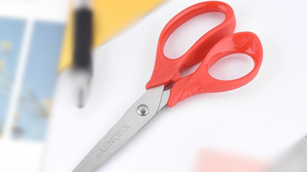 Ataque a Estudiante Con Tijeras - Informe Regio ataque a estudiante Apodaca agresión escolar estudiante herido