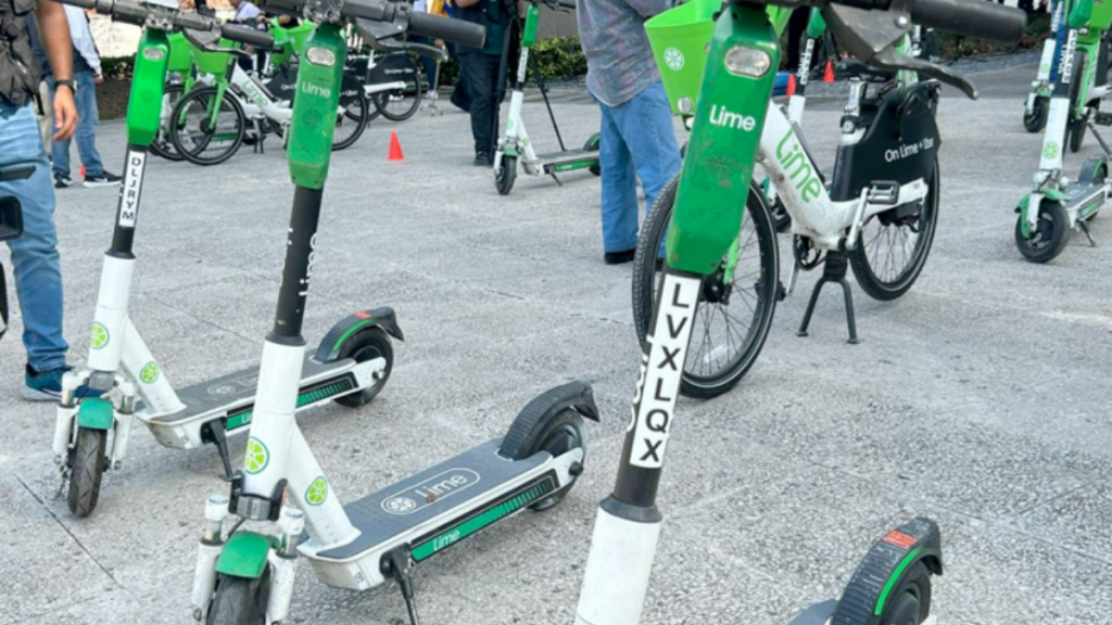 scooters en Monterrey micromovilidad urbana Distrito Tec zona sur Lime