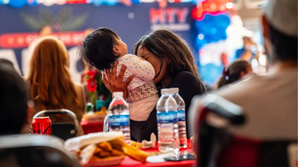 Costales De Amor - Informe Regio Costales de Amor DIF Monterrey Parque España apoyo social