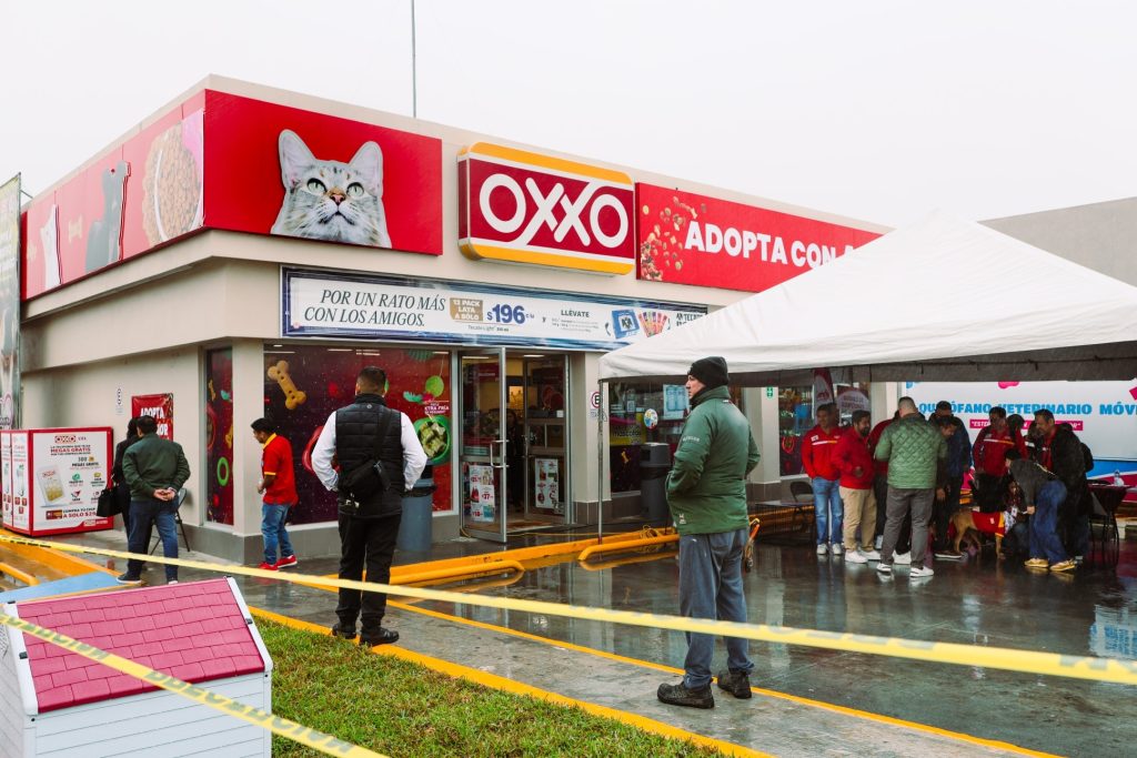 Adopta Con Amor - Informe Regio Adopta con Amor García OXXO adopción responsable
