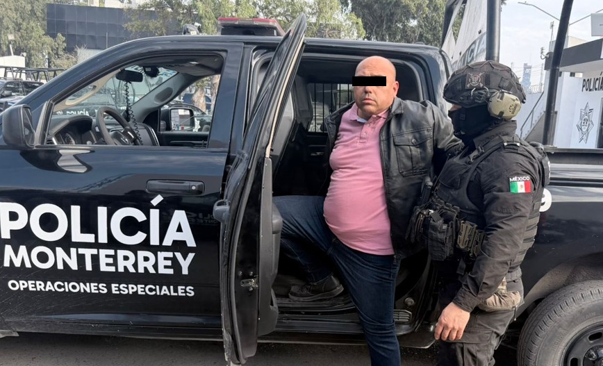 detenidos con dosis de droga por la policía de monterrey