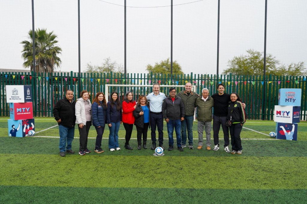 Parques En Monterrey - Informe Regio PARQUES EN MONTERREY 500 MILLONES