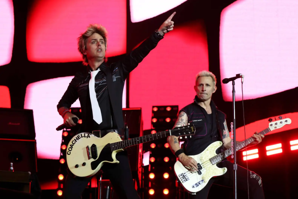 El Super Bowl 60 celebrará su historia con Green Day en la ceremonia de apertura y un espectáculo musical previo al juego