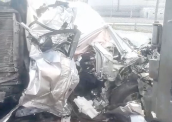 Accidente en Carretera a Laredo persona prensada choque múltiple protección civil   Informe Regio