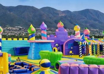 JUMP-IN-PARK-EL-INFLABLE-MÁS-GRANDE-MONTERREY
