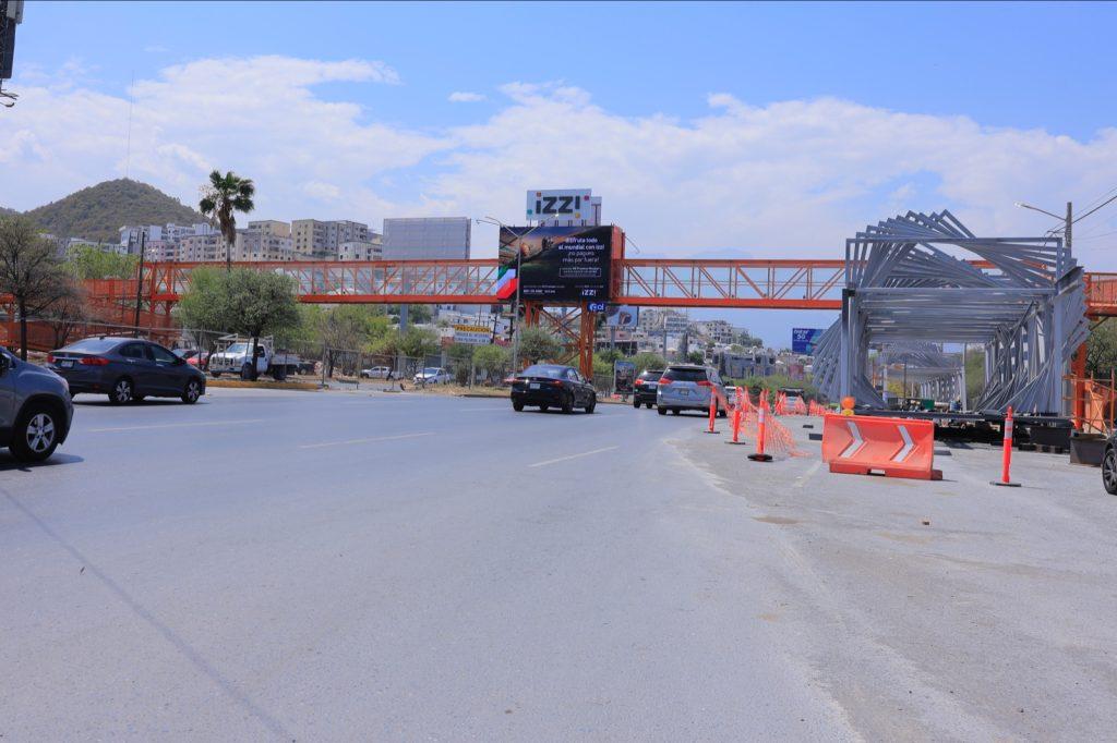 Hombre-colgado-camioneta-calle-eloy-cavazos-guadalupe - Informe Regio Informe Regio