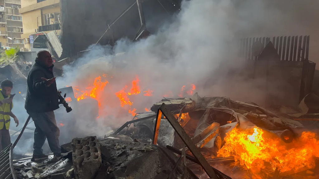 Tregua-entre-israel-e-iran-hoy - Informe Regio Fotografía de incendio por bombardeo en Beirut