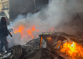 Fotografía de incendio por bombardeo en Beirut   Informe Regio