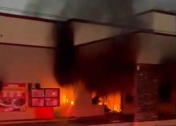 Incendio en el Pollo Loco