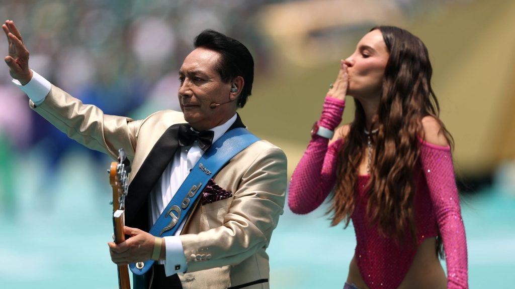 artistas interpretan por ella en el estadio de la Ciudad de México   Informe Regio
