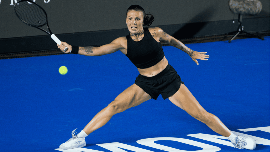 Diane Parry avanza tras vencer a Oleksandra Oliynykova en el Abierto GNP Seguros 2026   Informe Regio